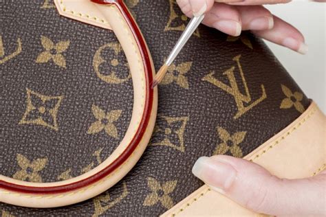 louis Vuitton Bag repair service